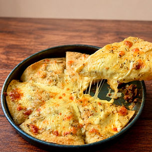 Baked Cheesy Beef Tortilla Pockets | Easy Beef Dinner