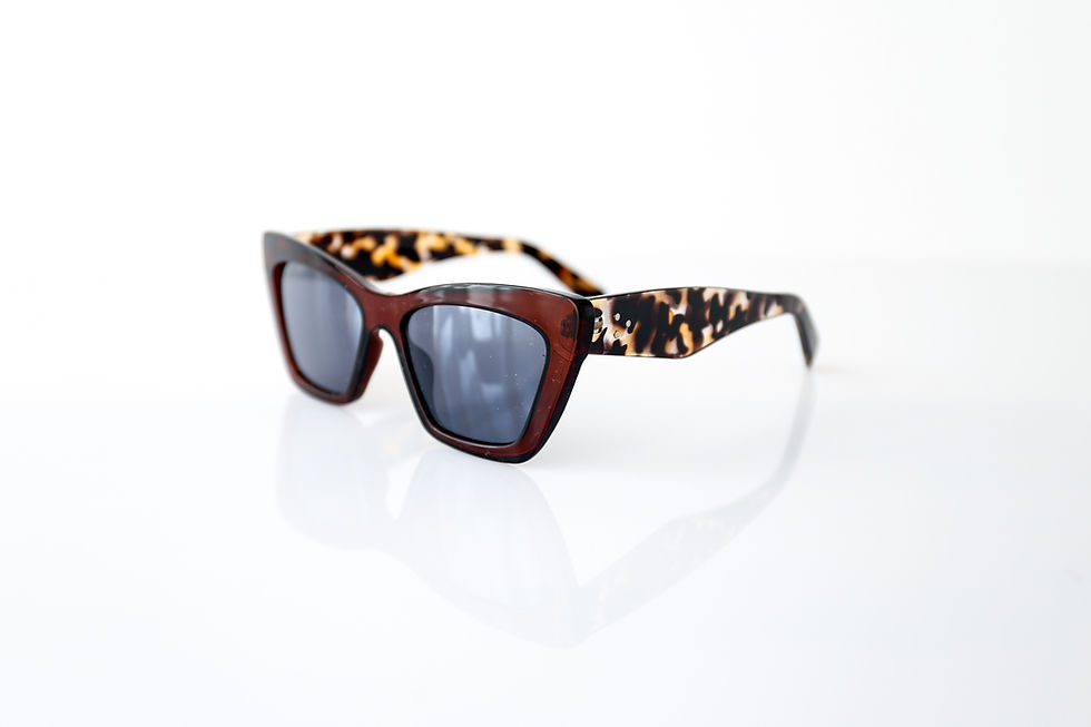 Miniature : Lunettes de soleil cat face écaillée femme Abidjan