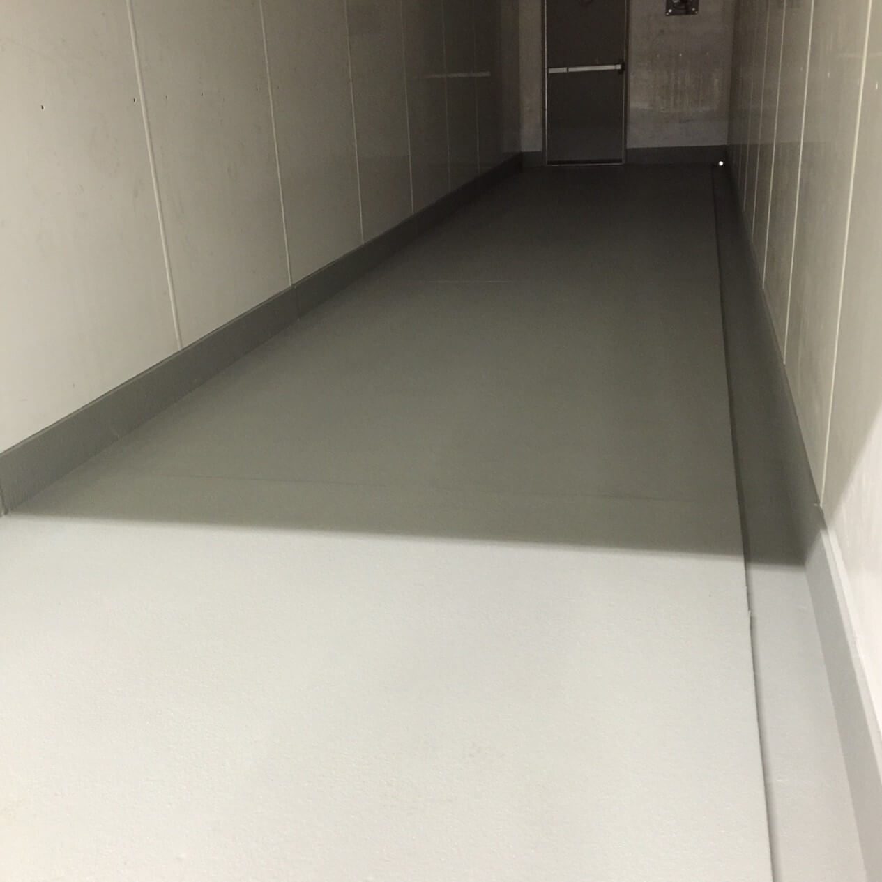 SPECIALITY FLOORING — Modified Containers available from Container Distribution