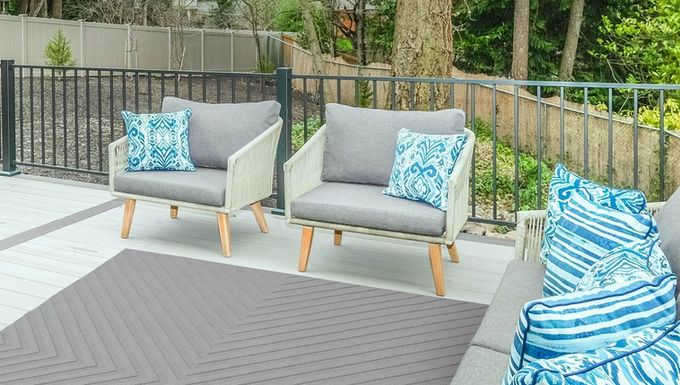 Antibes Arrow Grey Indoor/Outdoor Rug