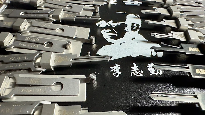 Mastering Vehicle Lock Picking and Decoding with Lishi Tools