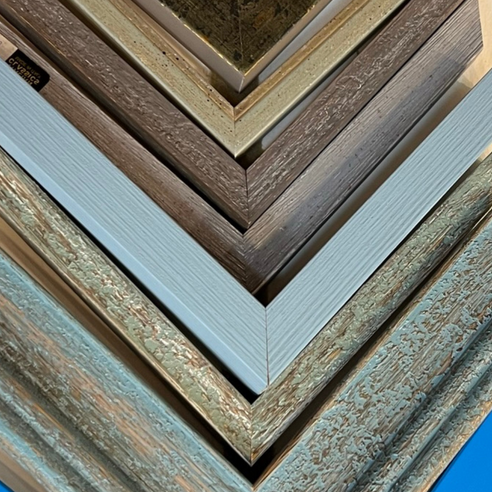 Beachy blues and white washed picture frames