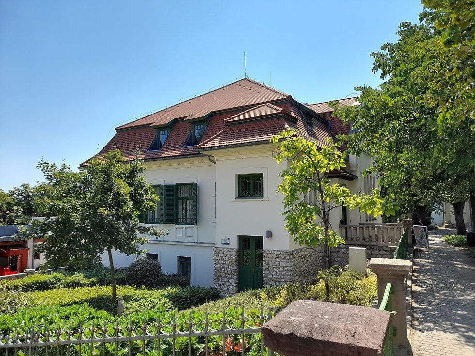 Lullázás 75.: Egy múzeum a városnak és az Anna-bálok (Balatonfüred)