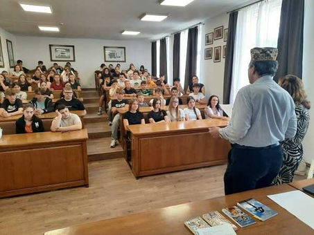 Diákvers (Sarmaság)