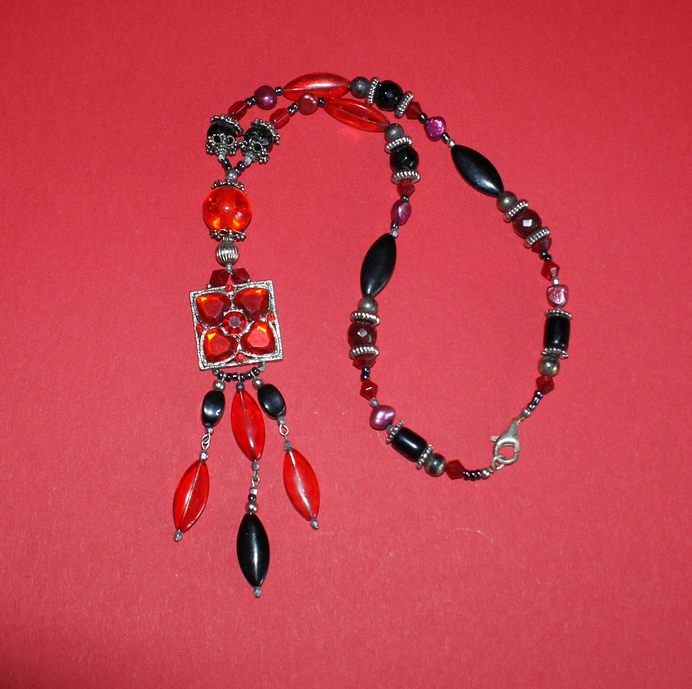Miniaturbild: Boho-Style-Halskette von Mayd in Germany Edelsteinschmuck