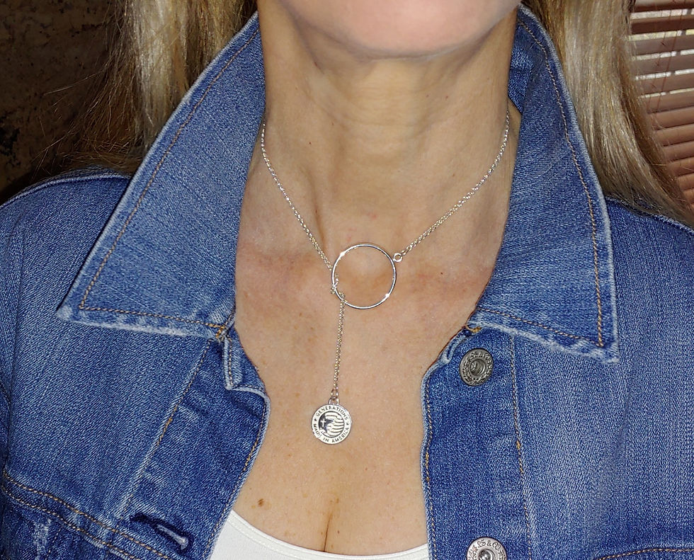 Miniatura: 3/4" Sterling Silver Generations Cross Charm Lasso Necklace