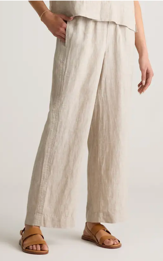 Woman wearing linen pants