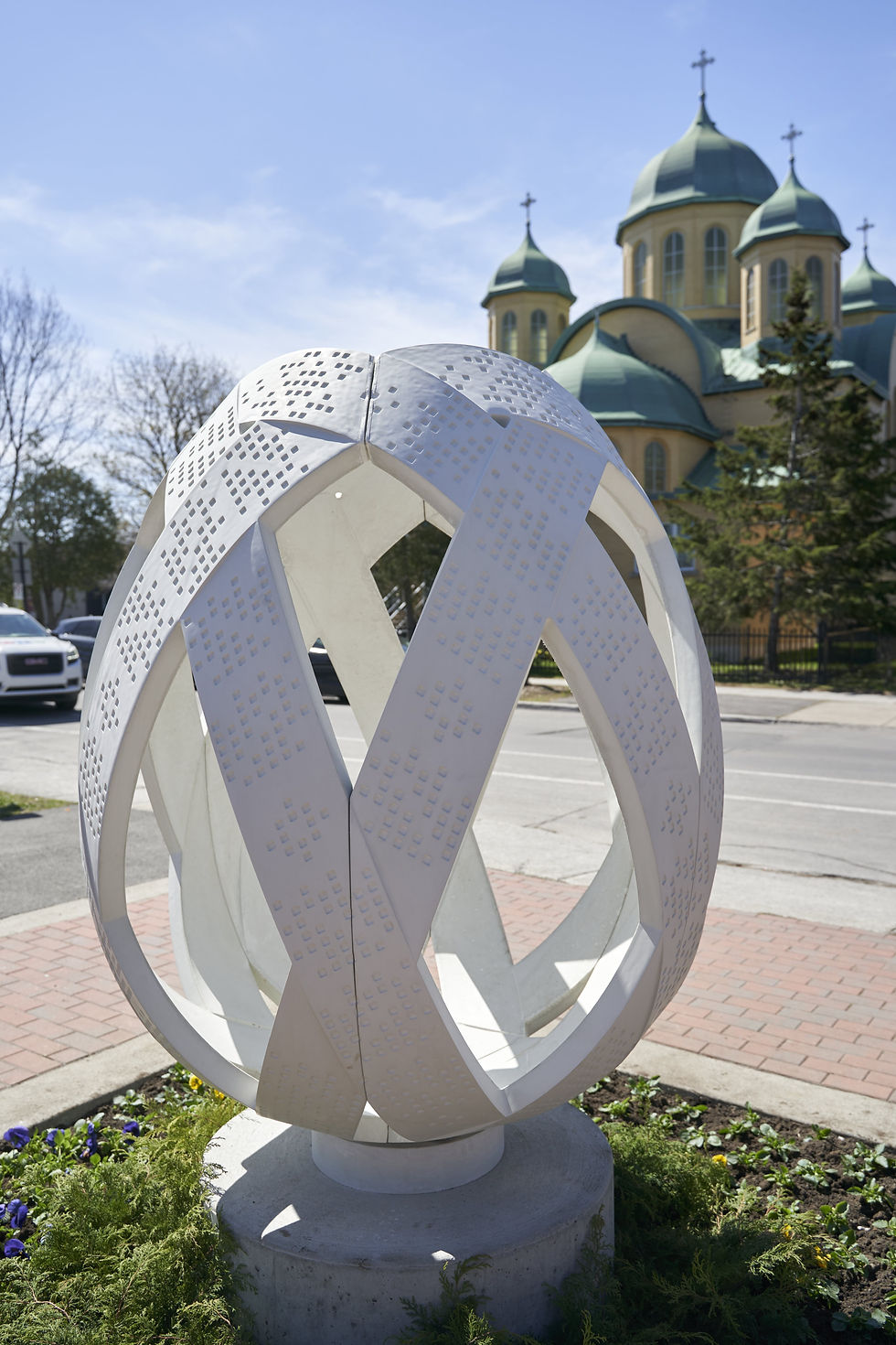 entrelacs-inauguration-parc-de-l-ukraine-montreal-pysanka