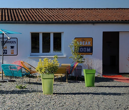 Design sans titre (4)_edited.jpg