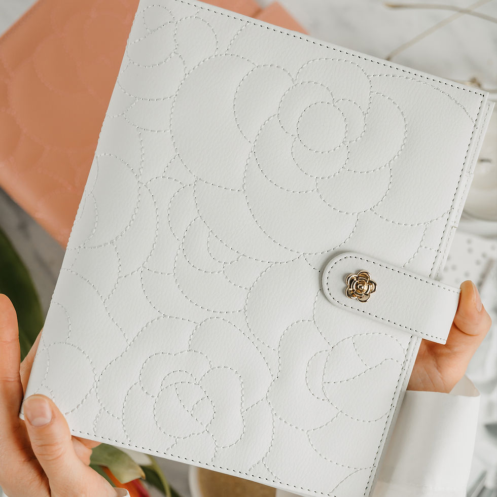 Thumbnail: Vegan Leather Binder - White