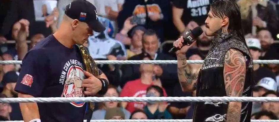 WWE Monday Night Raw November 17th, 2025