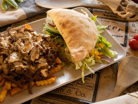 Pizza og kebab i Tvedestrand – hverdagshygge og helgekos hos Hytta Pizzeria