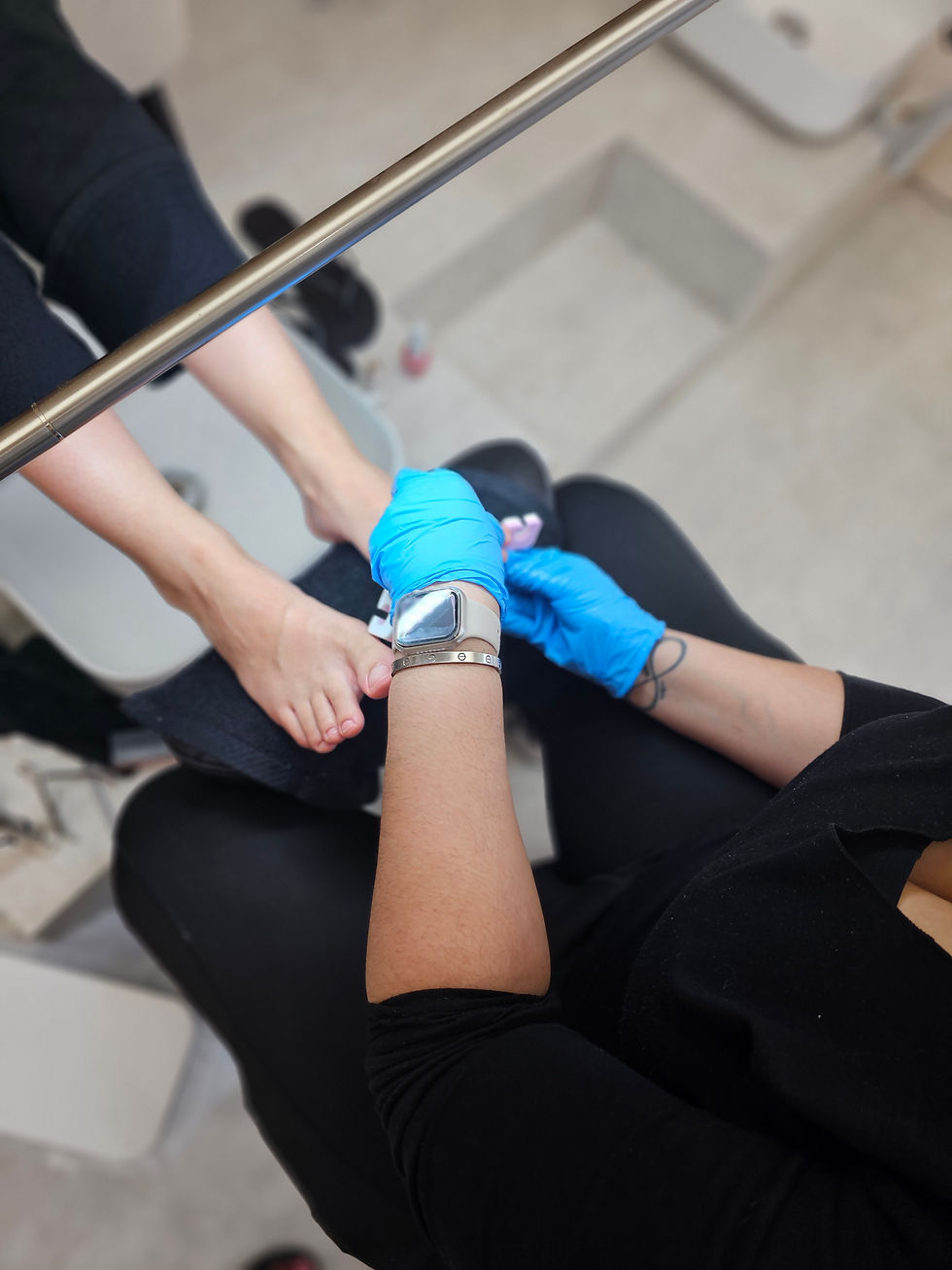 Gel pedicure Greenwich
