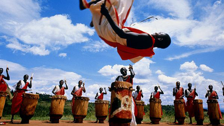 GISHORA : LA TRADITION DES TAMBOURS ROYAUX