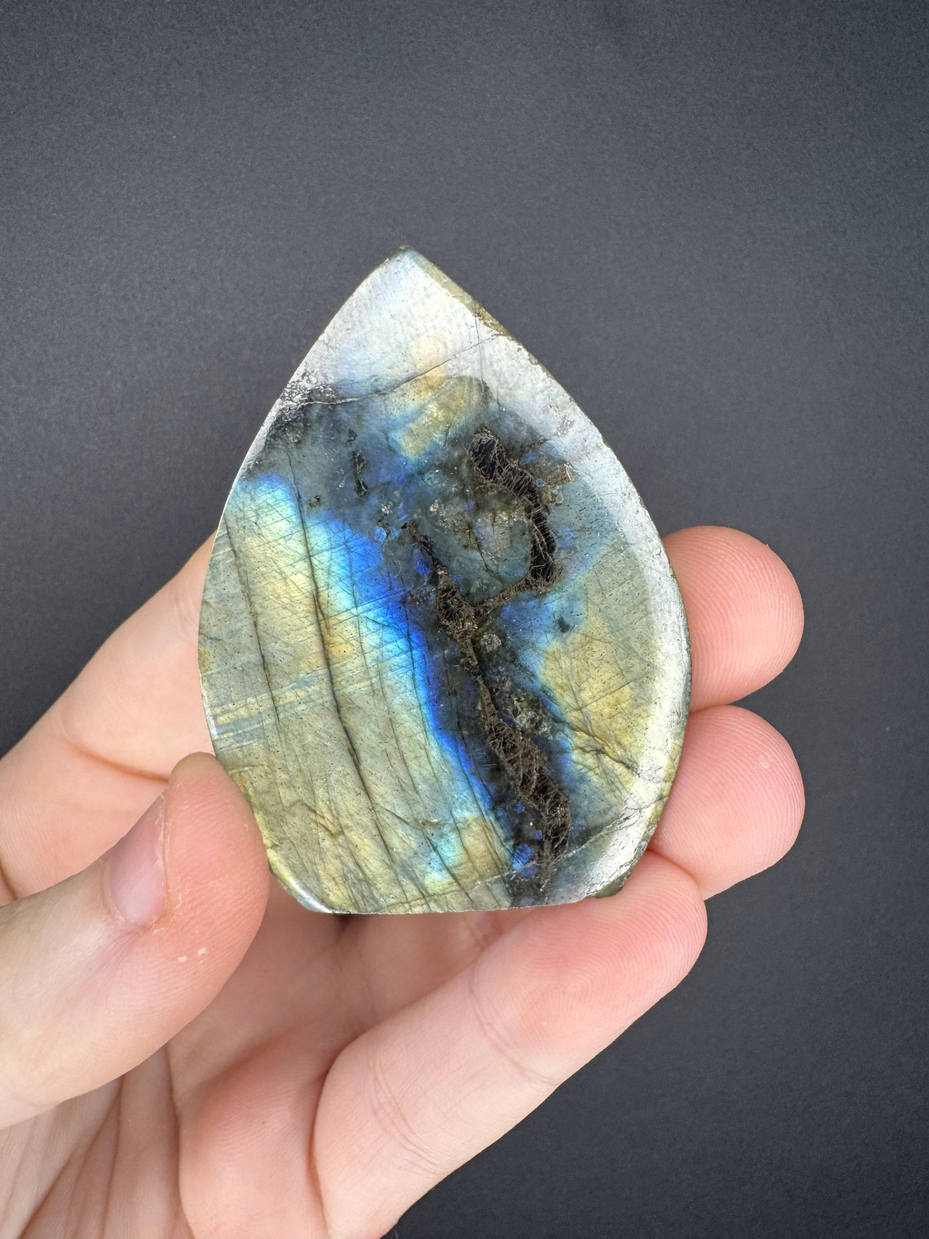 Spectrolite (labradorite from Finland) freeform 45g sf9