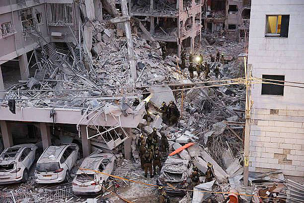 אלוף גזלוט ואלוף שום (דבר)