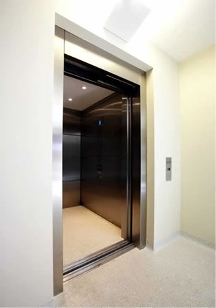 Elevador de Passageiros