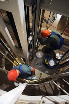 manutenção de elevador de carga