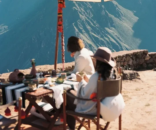 Repas avec vu sur le canyon du colca