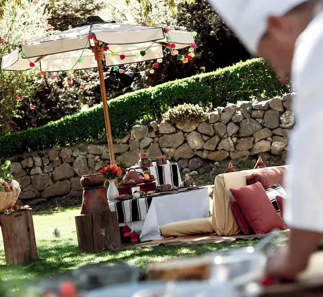 Expérience barbecue privé avec chef personnel cuisinant dans les jardins de Las Casitas, A Belmond Hotel