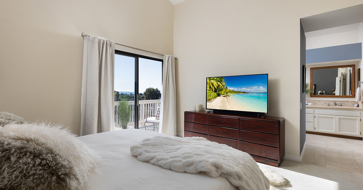 26242 Hesby Way_3165.jpg