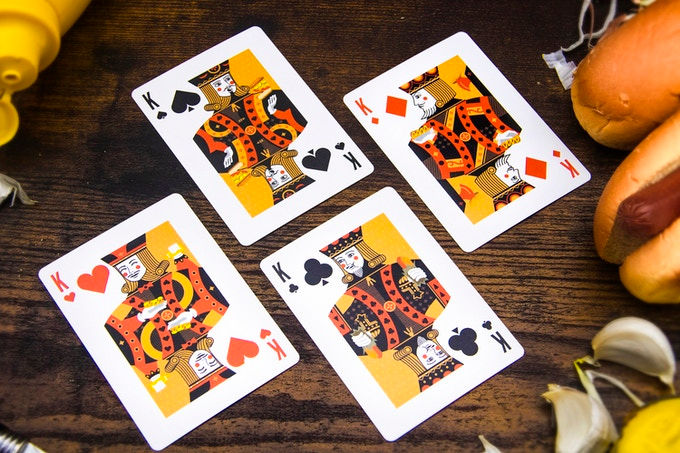 縮圖：FFP Hotdog & Mustard Playing Cards (熱狗芥辣醬撲克牌啤牌)