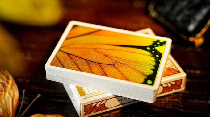 Thumbnail: Morpho Playing Cards - Amber Gold (蝴蝶冷燙啤牌撲克牌-金色)