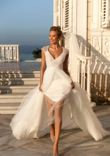 Daria Karlozi Pollardi Wedding Collection - Concordia