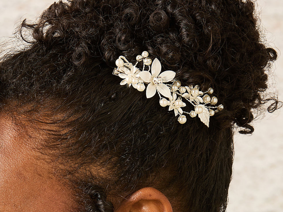 Bel Aire and En Vogue Accessories
