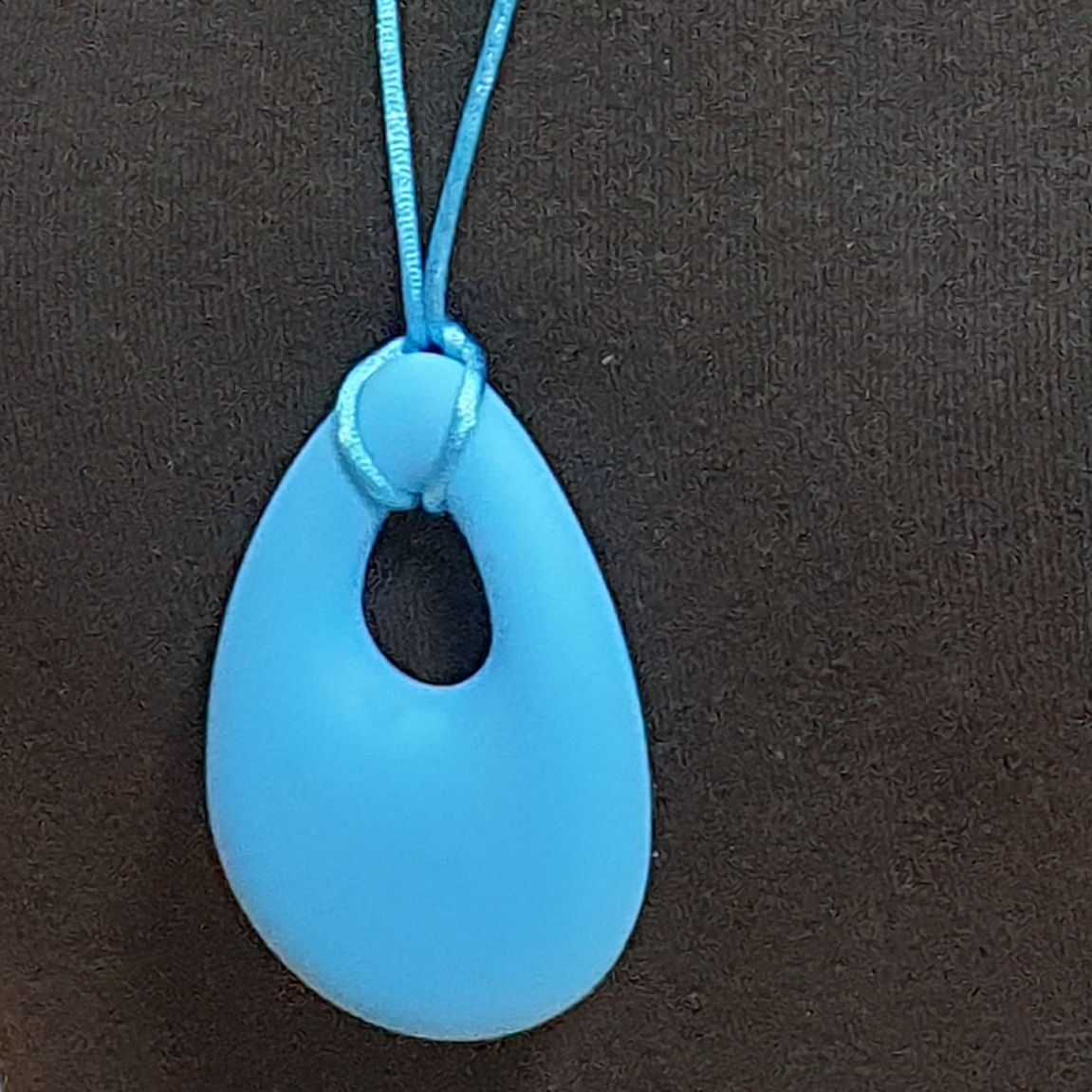 שרשרת טיפה - עוזרת לילדים עם ויסות חושי או ADHD