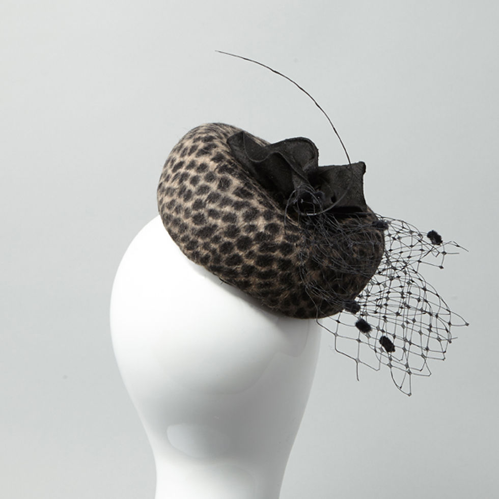 Miniature : Baby cheetah print fur felt cocktail hat - rear view