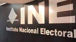 Disputas entre el presidente, Morena y el INE: un rezago de la transición a la democracia