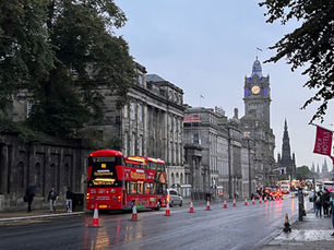 Edinburgh: Onde o passado medieval ganha vida a cada esquina