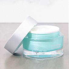 Best Stem Cell Lifeline Skin Care Provider near Gainesville, FL. Lifeline skin dual action exfoliator.