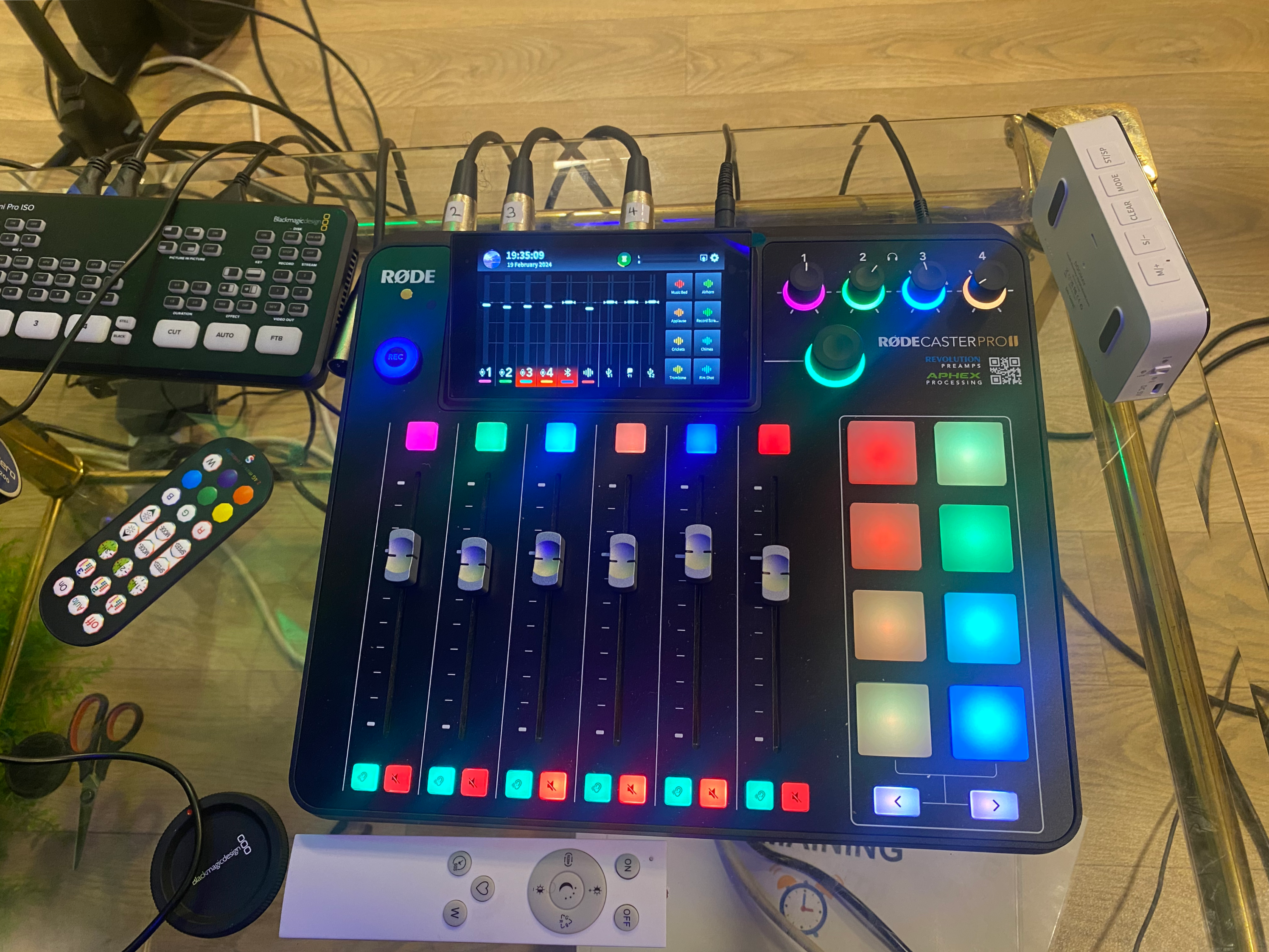 Amazing Podcast Studio