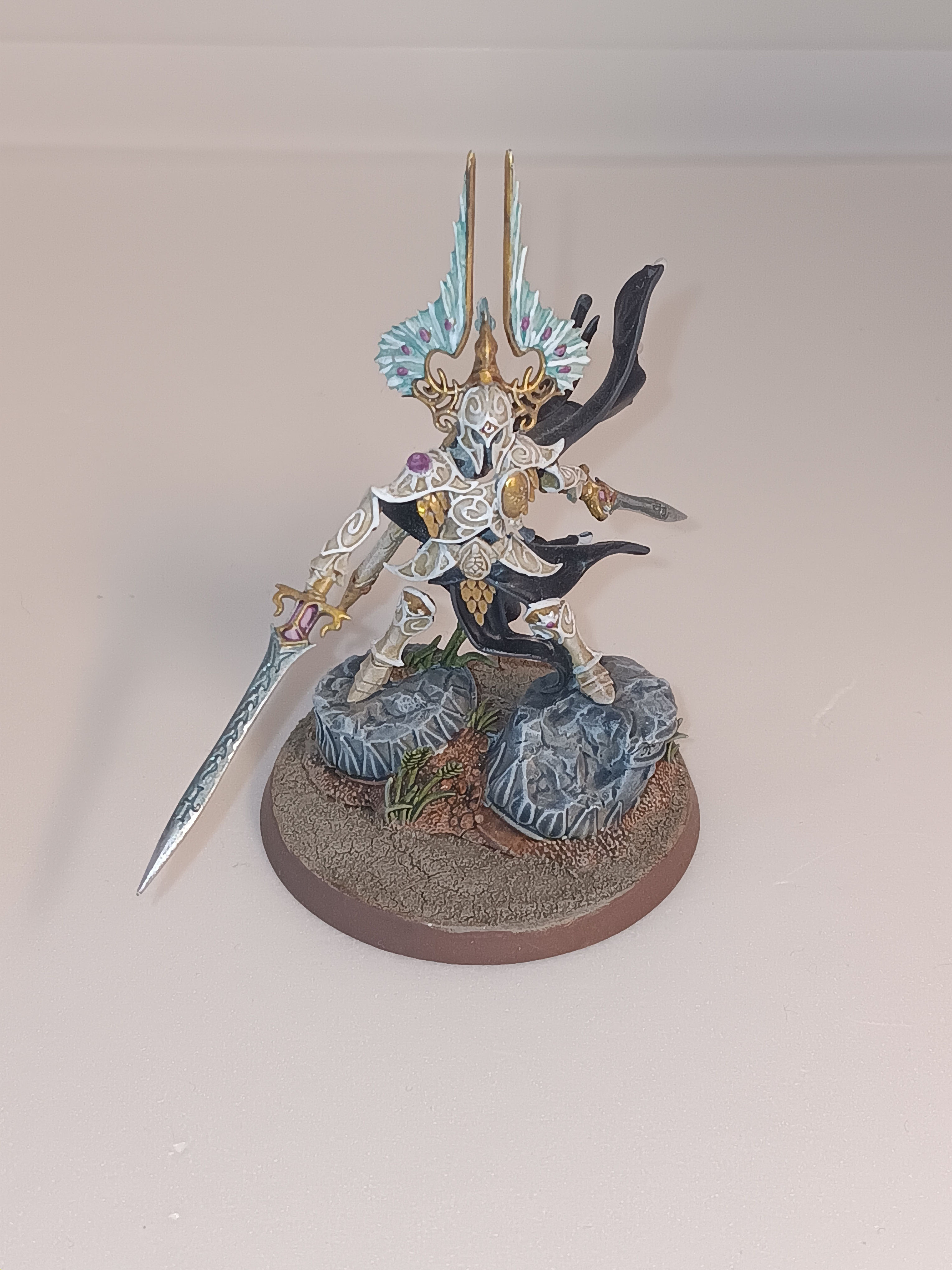 Pre-owned Lumineth Realm-lords, The Light of Eltharion