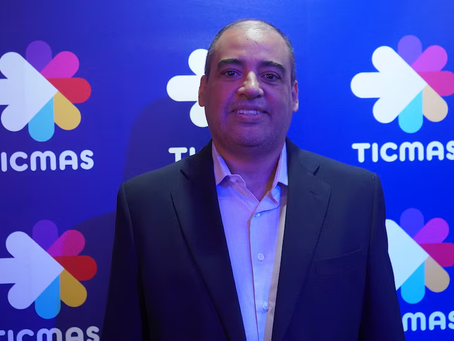 MartÃn Zurita, secretario ejecutivo de AIEPA: "La escuela tiene que refundarse y la educación es una, es pública"