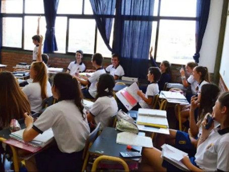 Otro golpe al bolsillo en junio: autorizaron aumento de cuotas de colegios privados