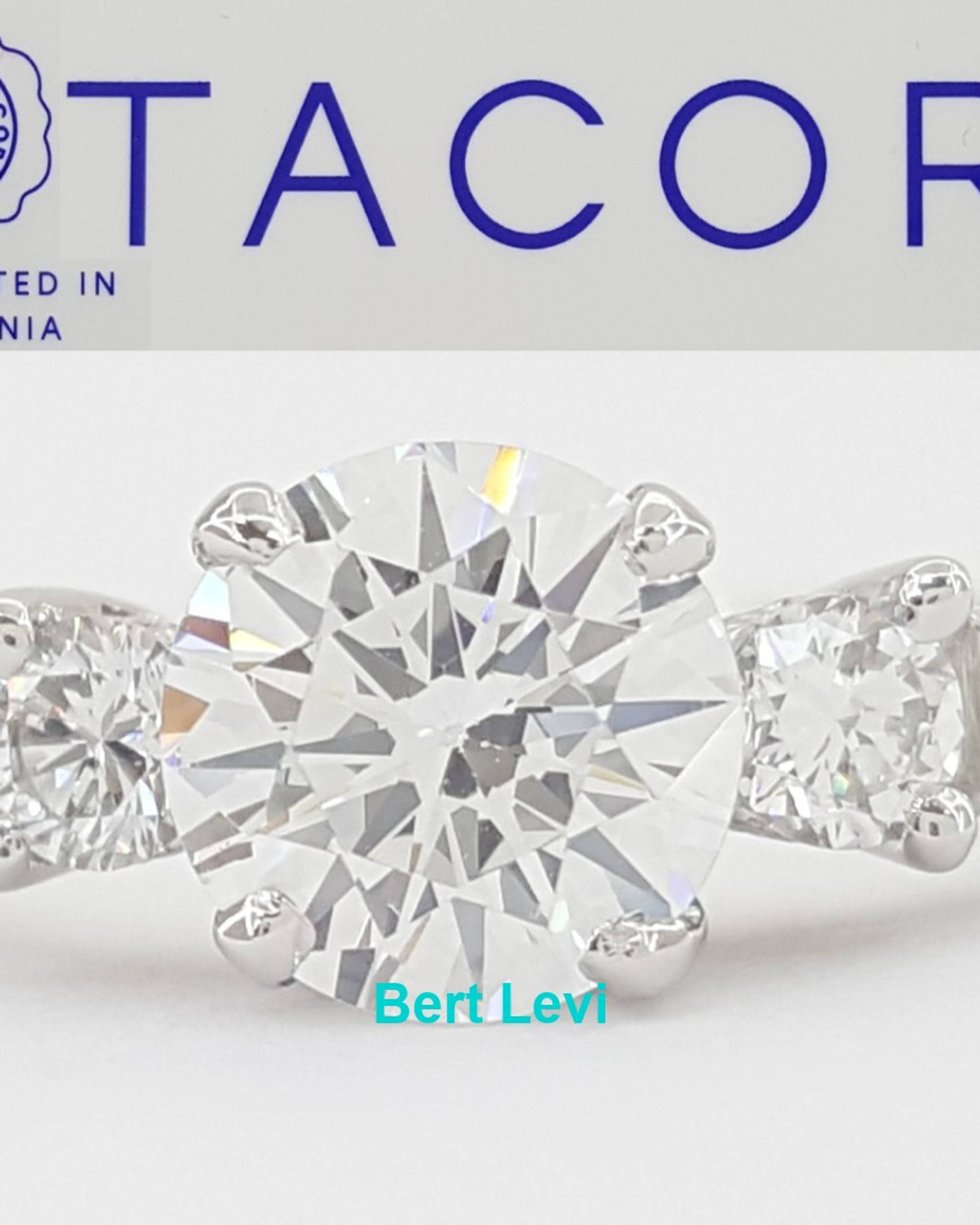Tacori Round Semi-Mount Three Stone Engagement Ring 0.25 ct Plat & 18k Rt $3,390