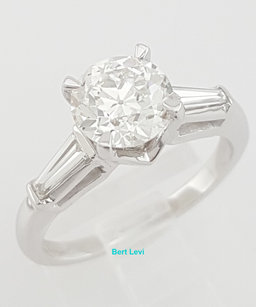 Antique Old European Cut Diamond Three 3 Stone Engagement Ring 1.66 ct Platinum