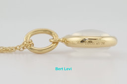 Tiffany & Co Paloma Picasso Moonstone 18K Yellow Gold Pendant Necklace 18"