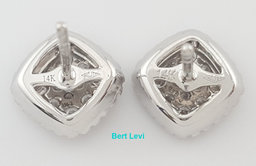 Round Brilliant Diamond Cluster Stud Earrings 0.26 ct 14k White Gold 2.6 Grams