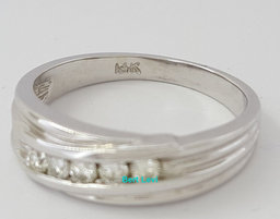0.30 ct 14K White Gold Round Brilliant Cut Diamond Wedding Anniversary Band Ring