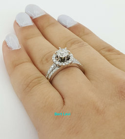 1.31 ct 14K White Gold Round Brilliant Diamond Halo Engagement Wedding Ring Set