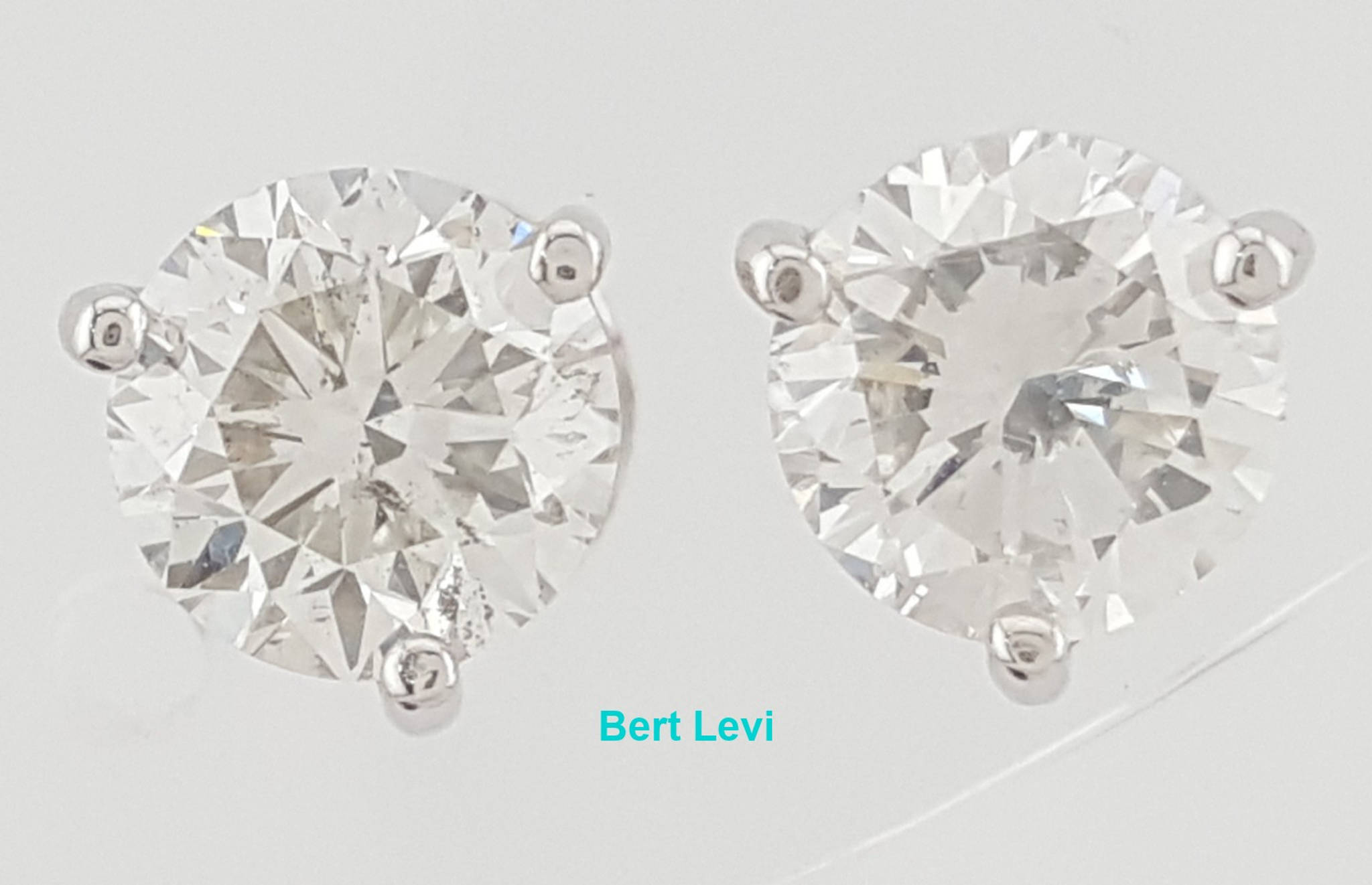 Natural Round Brilliant Cut Diamond Stud Earrings 1.52 ct 14k W Gold Retail $8K