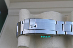 ROLEX 126900 AIRKING 40MM WATCH GREEN NIB
