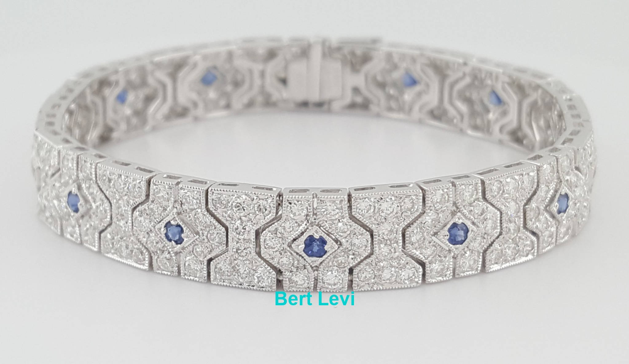 Vintage Art Deco Diamond Sapphire Bracelet 4.66 ct 18K White Gold 8.7mm 23 Grams