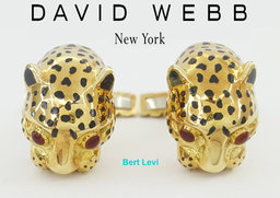 David Webb Ruby & Enamel Leopard Cufflinks 18k Yellow Gold 17.7 Grams