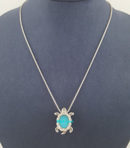 Sea Turtle Diamond Pendant Necklace 0.13 ct 18K White Gold 9.8 Grams Italy