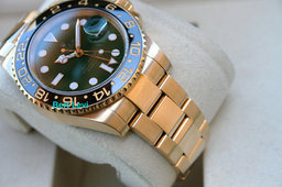 ROLEX 116718 GMT MASTER II 18K YELLOW GOLD GREEN DIAL